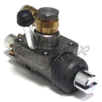 Front wheel brake cylinder, upper right / lower left positions, 356 Pre-A/A (50-59) + 356 B (59-63)